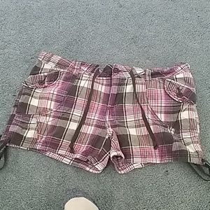 Union Bay plaid shorts size13